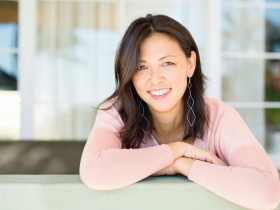 挑出會長大的金雞母！中年後投資4步驟＋2標準，讓財富順利累積、第二人生超快樂